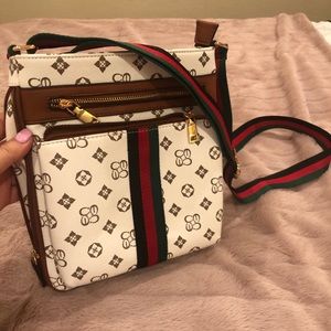 Shoulder bag